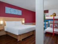 Ibis Bangkok Riverside