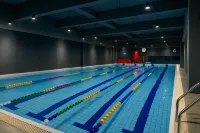 Ya'an Yizhai Lvju Hotel (High-speed Railway Station Branch) - piscine