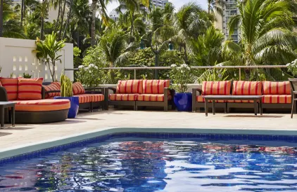 DoubleTree by Hilton Alana - Waikiki Beach