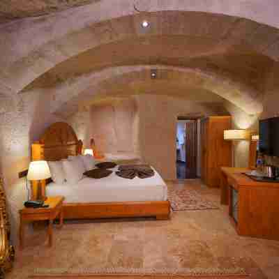 Cappadocia Secret Hill Cave Suites Rooms