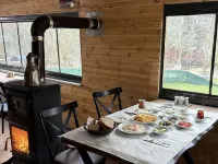 Abant Barış Pansiyon offers peaceful stay in nature with traditional village breakfast. Hotels in Dereceoren
