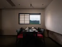 Mingye Songfeng · Luxury · Designer · Light Luxury Chusu Homestay (Wuyishan Sangu Resort Area) - 2-Star