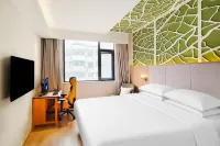 Jingfang E-Sports Hotel (Hangzhou Jiande Xin'an River)