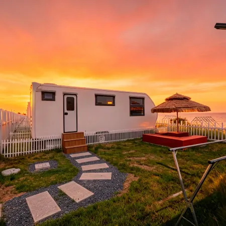 77 Courtyard Campsite