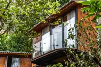 Jiajing Xiaozhu Hostel - Mountain view