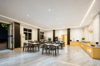 Prague Grand Hotel (Chengdu Tianfu International Airport)
