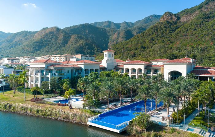 Springwoods Club Palm Tree Hotel