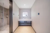 Jinjiang Hotel (Zoige County Beishang Plaza) - parking