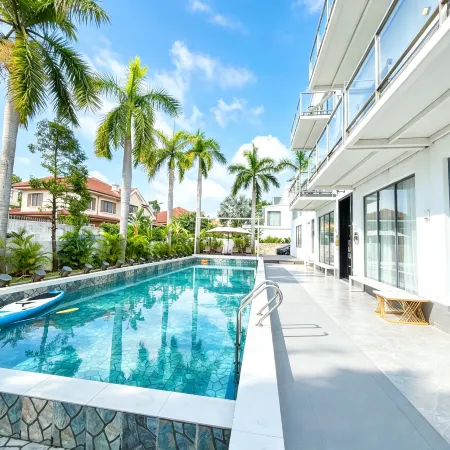 Keming Holiday Homestay (Beihai Silver Beach Tourist Resort)