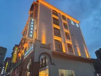 季朵温泉デザイナーズ民宿ホテル（豊順新世紀広場） - プライペートプール