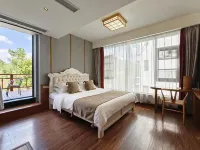 Jingqin Youshu Homestay (Sangu Resort Area Branch), Wuyi Mountain - 駐車場