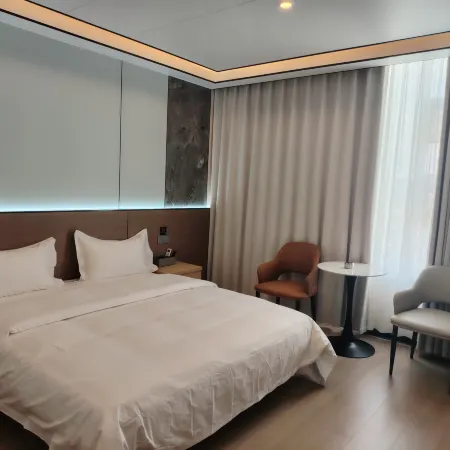 Fengji Hotel