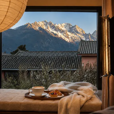 BaiSha Wild White Hotel - New