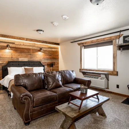 The Adventure Inn Yellowstone