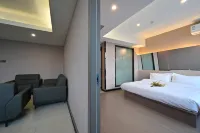Nanyang Boutique Hotel (Bozhou Weiwu Avenue Branch)
