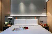 The Origin Hotel  (Yueqing Times Square) - balcony
