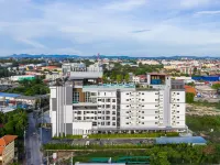 SureStay Plus by Best Western T Pattaya Hotels near Noir Pub