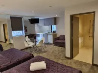 Melbourne ViVo Hotels in Kew