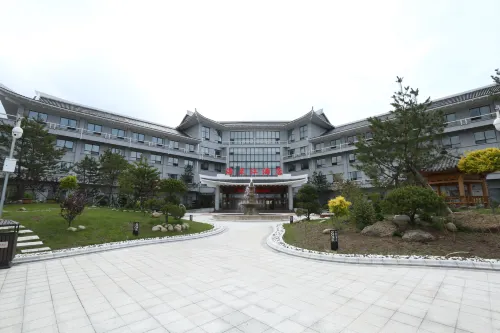 Hailanjiang Hotel Hotels in Longjing