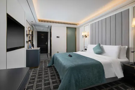 Xana Deluxe Zhongshan Shiqi Pedestrian Street Xingzhong Square Hotel