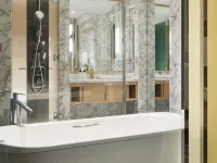 فندق إنتركونتيننتال أوساكا Hotels near نوليدج كابيتال