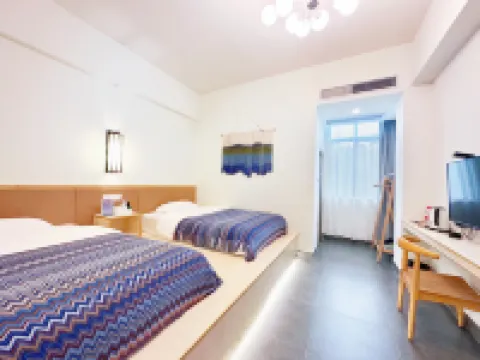 Zhaiyuan (Yangjiang Hailing Island Beiluowan Scenic Area）