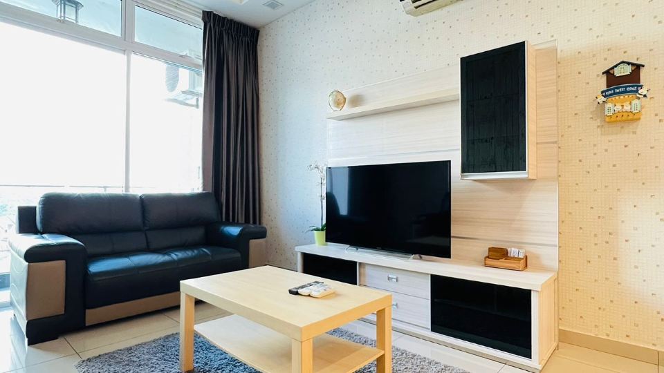 The Senai Garden Apartment Near Senai Airport&Jpo