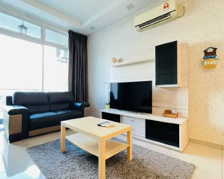 The Senai Garden Apartment Near Senai Airport&Jpo Hotels in Senai