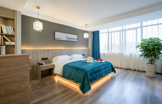 金海岸大酒店（廉江火車站第三中學店）