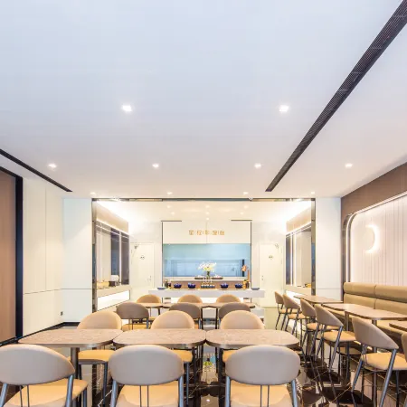 Starway Hotel (Sanmenxia Municipal Government)