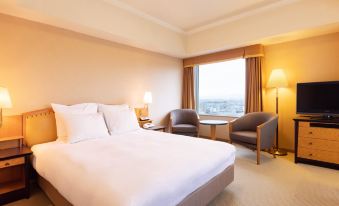 Crowne Plaza - Ana Toyama