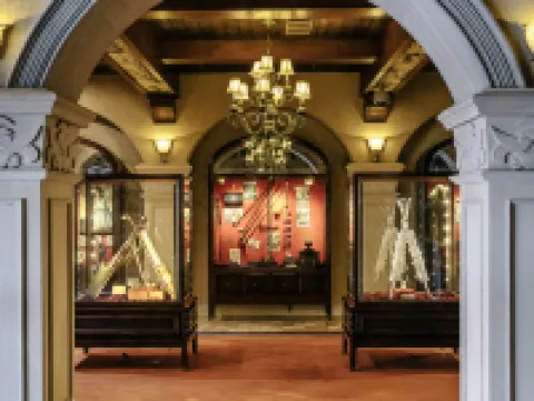 โรงแรม CTG อารันยา ดรากอน เลค คิง