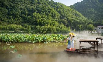 Lotus Origin · Wilderness Luxe Scenic Family Retreat (Ningguo Wannan Highway Branch)