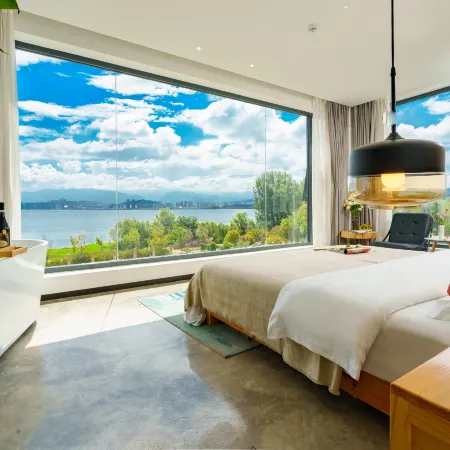 Dali Yusu Lingfeng Seaview Inn