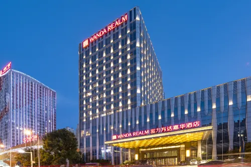Wanda Realm Huangshi Hotels in Huangshi