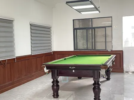 The Grand Hotel Cailin, Zigui