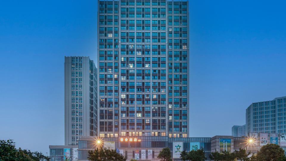 FRAGRANCE HOTEL