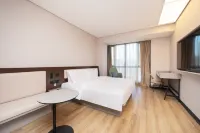 HanTing Hotel (Jiujiang Xueyuan Railway Station) Hotel a Jiujiang