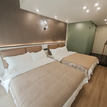 Chongqing Nantianhu Lanshan Yue Homestay