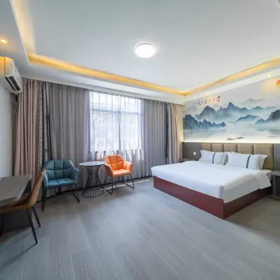 Grand Hotel Nice โรงแรมใกล้ภูเขาโทกุน