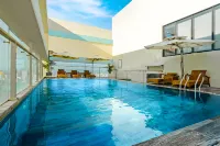 G8 Luxury Hotel Da Nang - 空中泳池