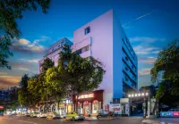 NICESOE Hotel  (Chengdu Chunxi Road 339 Tianfu Panda Tower Branch) Các khách sạn ở TaiShenLu