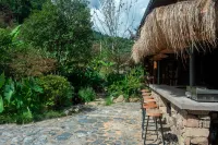 Danzhai Shiqiao Story Homestay (Shiqiao Ancient Papermaking Cultural Scenic Area) Hotels in Danzhai