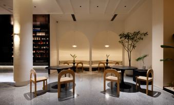 AnanasCamelia Anshe Kemili Hotel (Dongfeng Square Tuodong Gymnasium Subway Station)