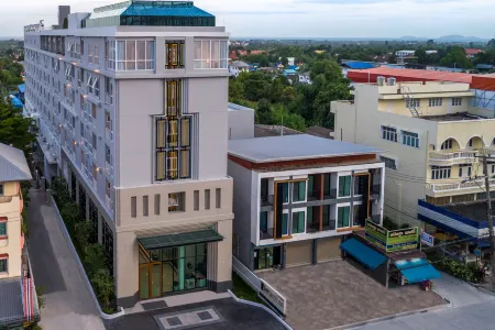 Kantary Hotel Banchang Отели рядом с достопримечательностью «Wat Chak Mak»