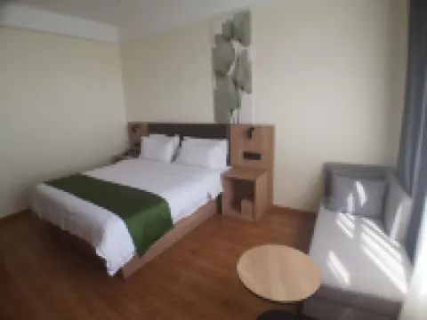 GreenTree Inn Wisdom to choose the hotel(Guang Ling Store) Hotels in Guangling