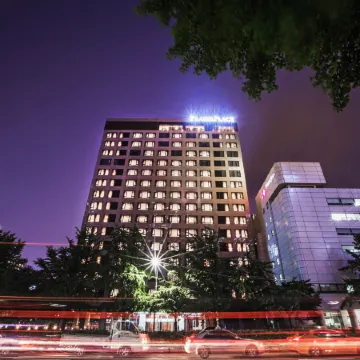 Fraser Place Namdaemun Seoul Отели рядом с достопримечательностью «Бизнес-центр AIA Tower»