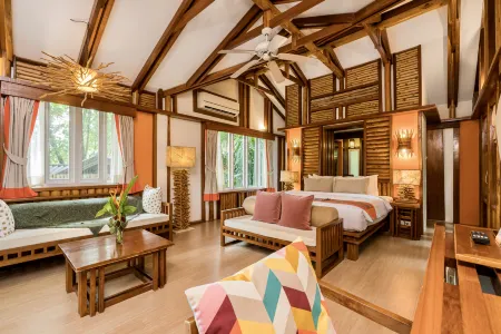 Home Phutoey River Kwai Hotspring & Nature Resort Отели рядом с достопримечательностью «Sai Yok National Park»