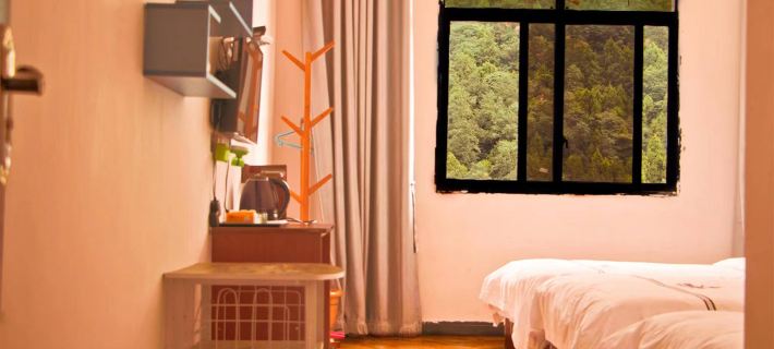 Zega Relatives Hotel Hotels in Beichuan