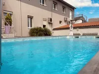 Logis Hôtel le Passiflore Hôtels à : Jarnac